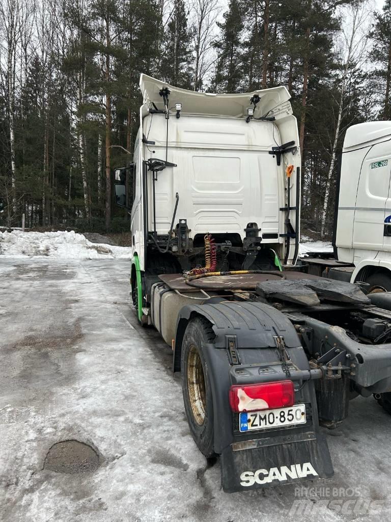 Scania R410 4x2 Nyergesvontatók