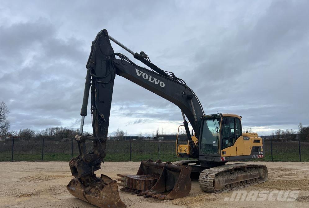 Volvo EC 220 DL Lánctalpas kotrók