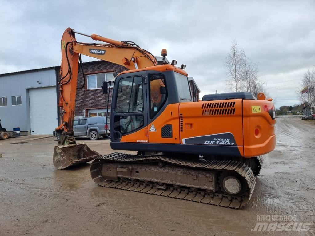 Doosan DX 140 LC Lánctalpas kotrók