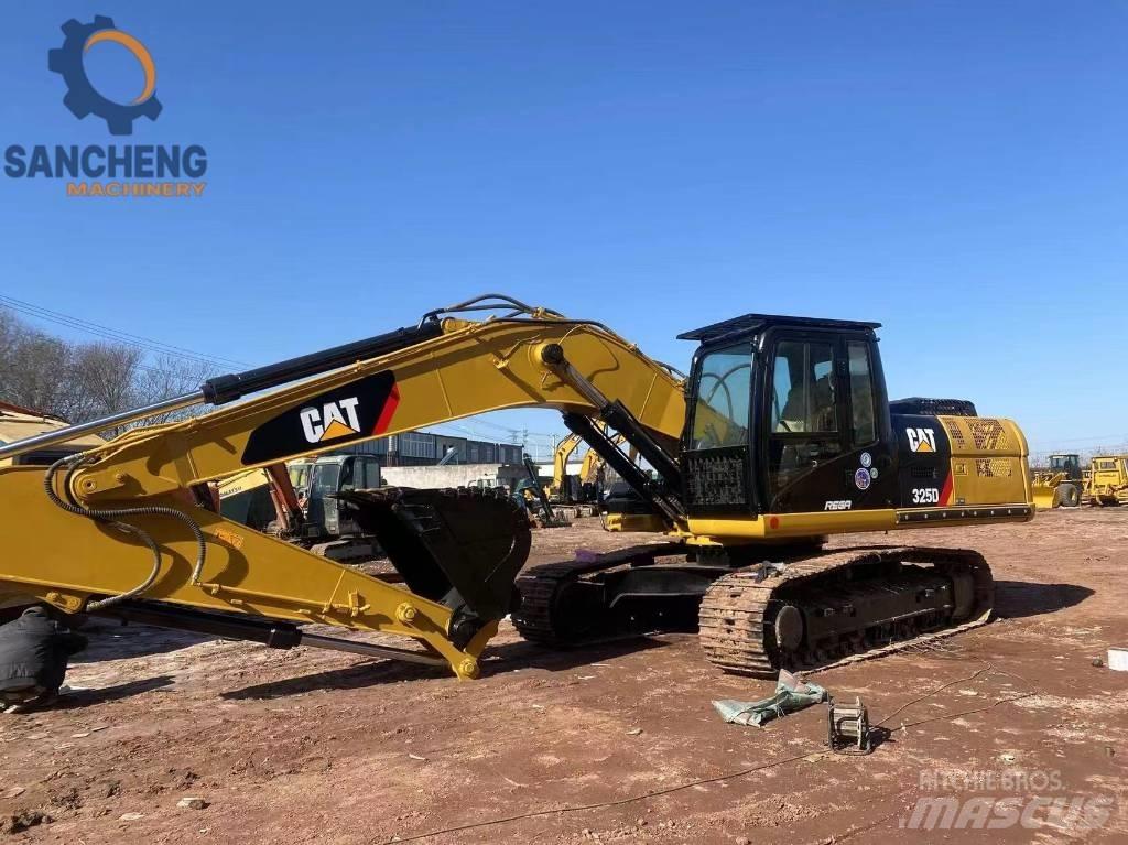 CAT 325 D Lánctalpas kotrók