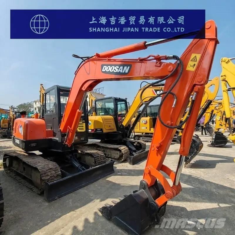 Doosan DH 55 Mini kotrók < 7t