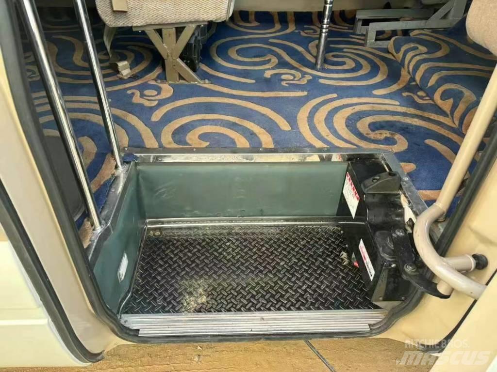Toyota Coaster Távolsági buszok