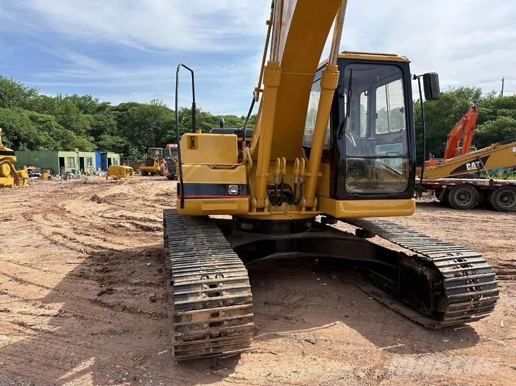 CAT 320BL Lánctalpas kotrók