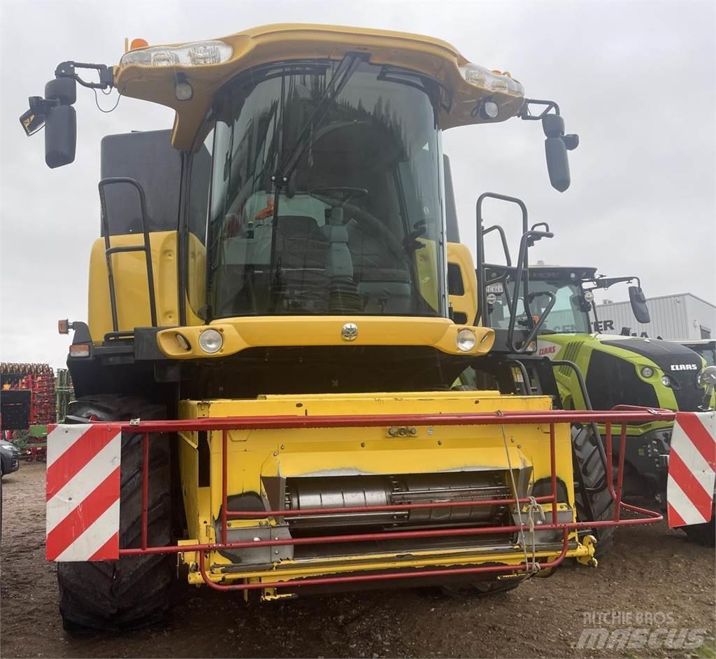 New Holland CR 980 Kombájnok
