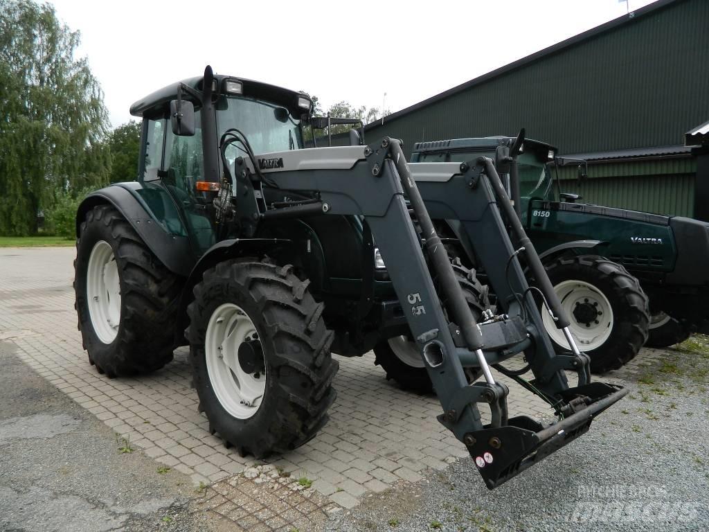 Valtra C 130 Traktorok