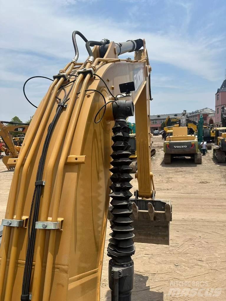 XCMG XE 215 DA Lánctalpas kotrók