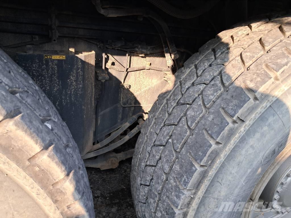 Kato KR-75H Mobil daruk