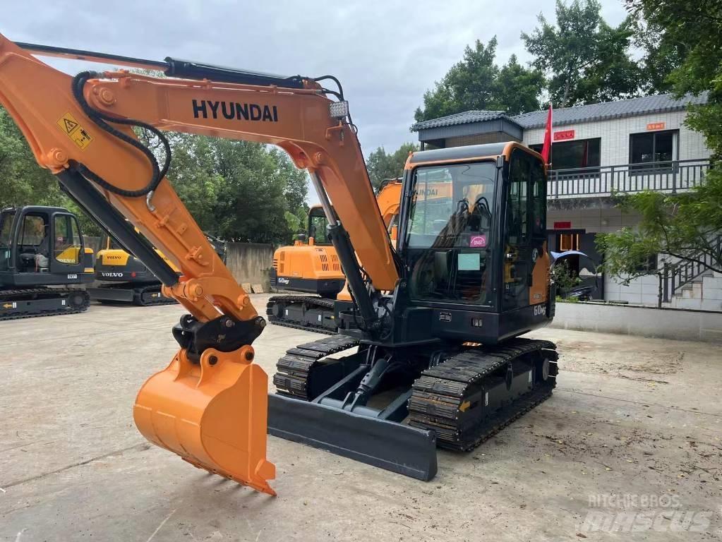 Hyundai 60vs Mini kotrók < 7t