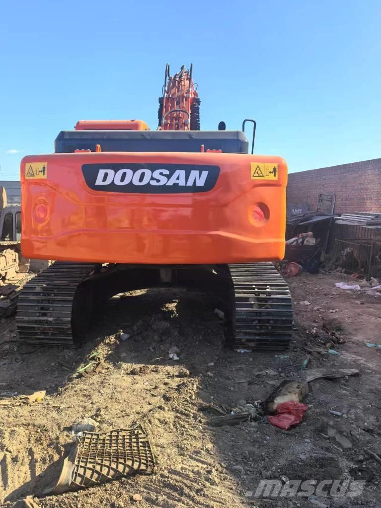 Doosan DX 225 LC-9C Lánctalpas kotrók