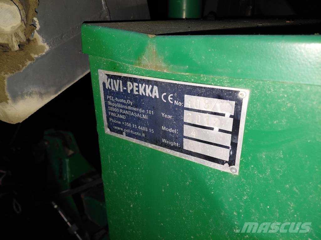 Kivi-Pekka 4 Kőfelszedők