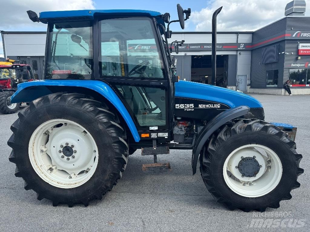 New Holland 5635 Traktorok