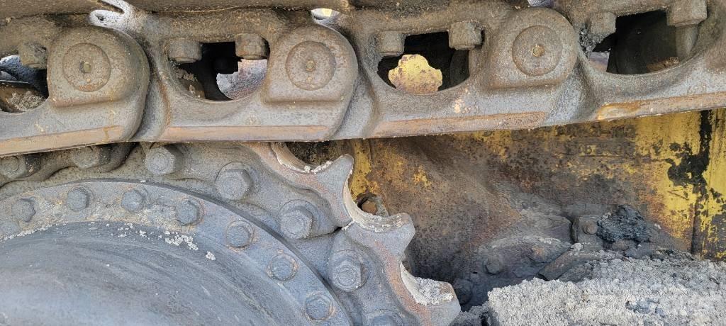 Komatsu D 65 EX 12 lánctalpas dózerek