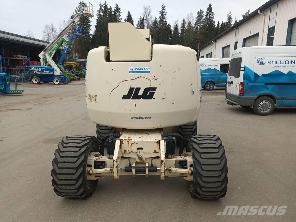 JLG 450 AJ Karos emelők