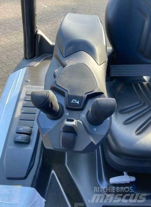 Mitsubishi FB16CN2T Elektromos targoncák