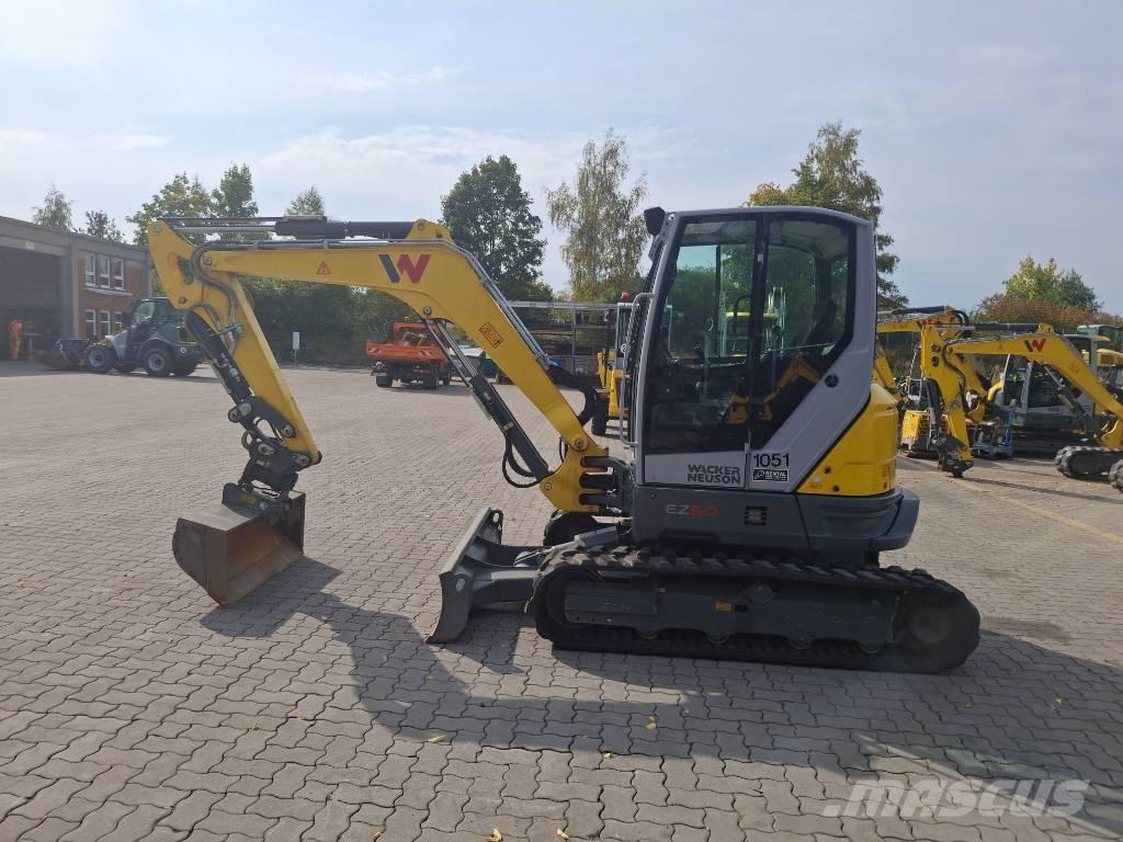 Wacker Neuson EZ50 Lánctalpas kotrók