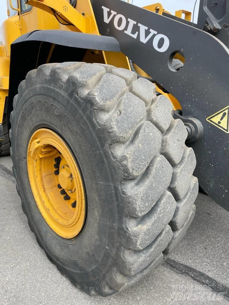 Volvo L 110 E Gumikerekes homlokrakodók
