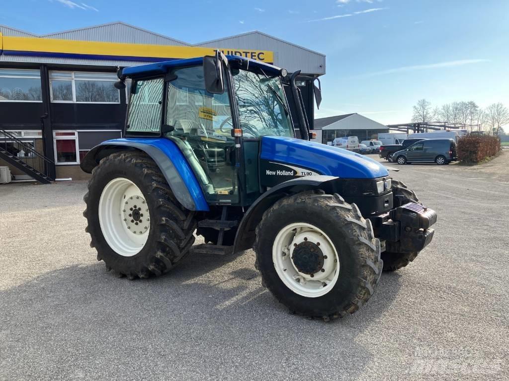 New Holland TL 90 Traktorok