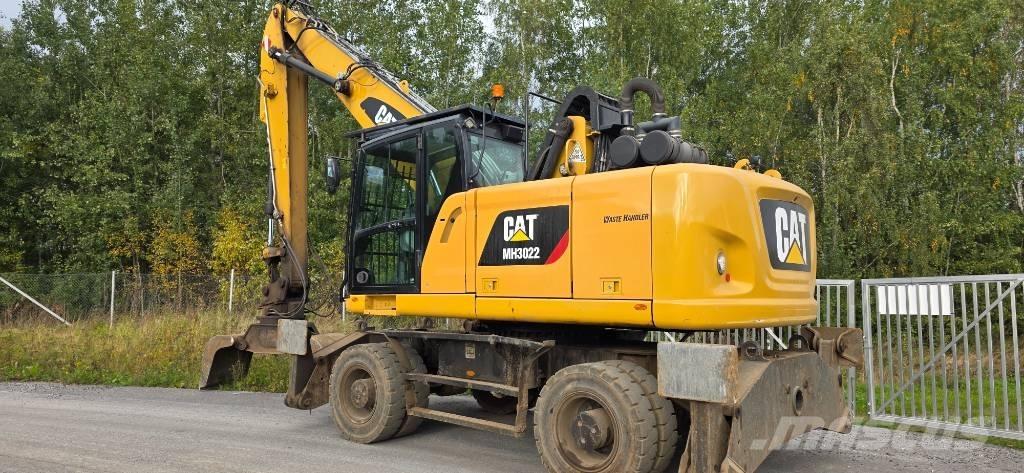 CAT MH 3022 Anyagmozgatás - Egyebek