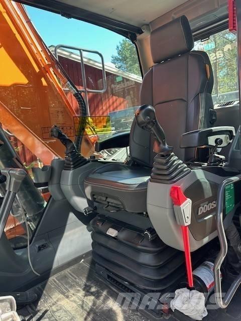 Doosan DX 140 LC Lánctalpas kotrók