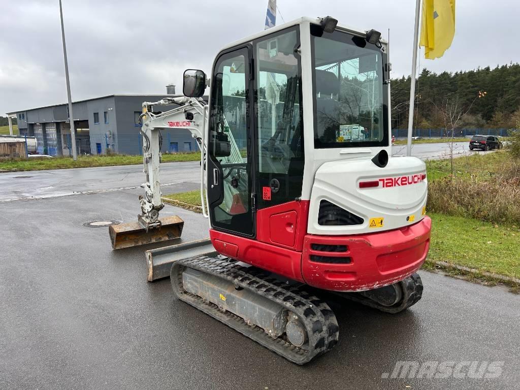 Takeuchi TB 235-2 V3 Mini kotrók < 7t