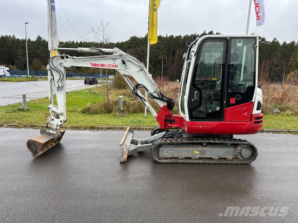 Takeuchi TB 235-2 V3 Mini kotrók < 7t