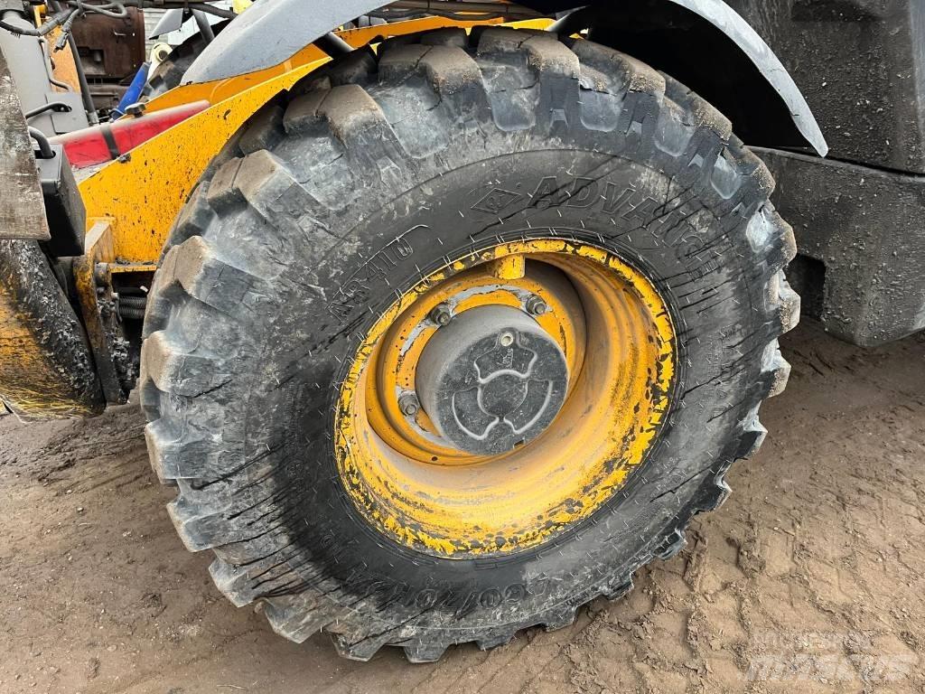 JCB 540-140 Teleszkópos rakodók