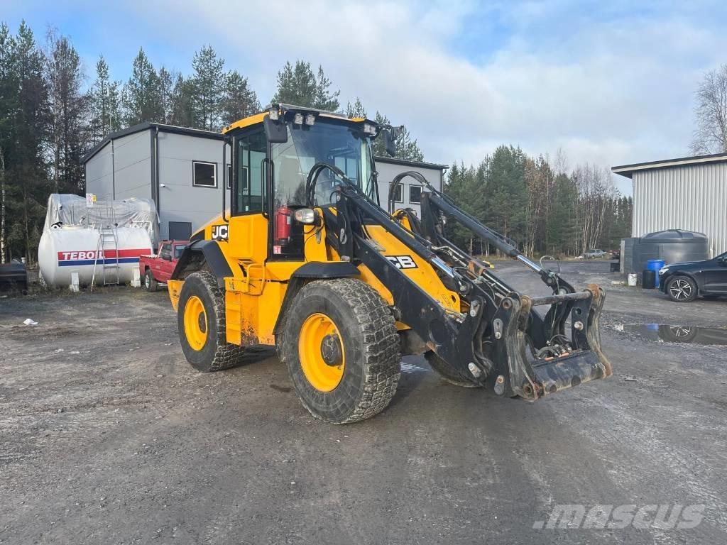 JCB 413K Pyöräkone Gumikerekes homlokrakodók