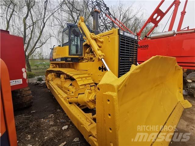 Komatsu D155A lánctalpas dózerek