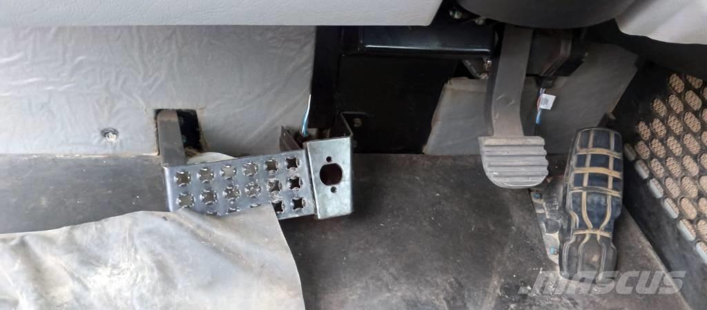 CAT 730 C 2 Csuklósdömperek