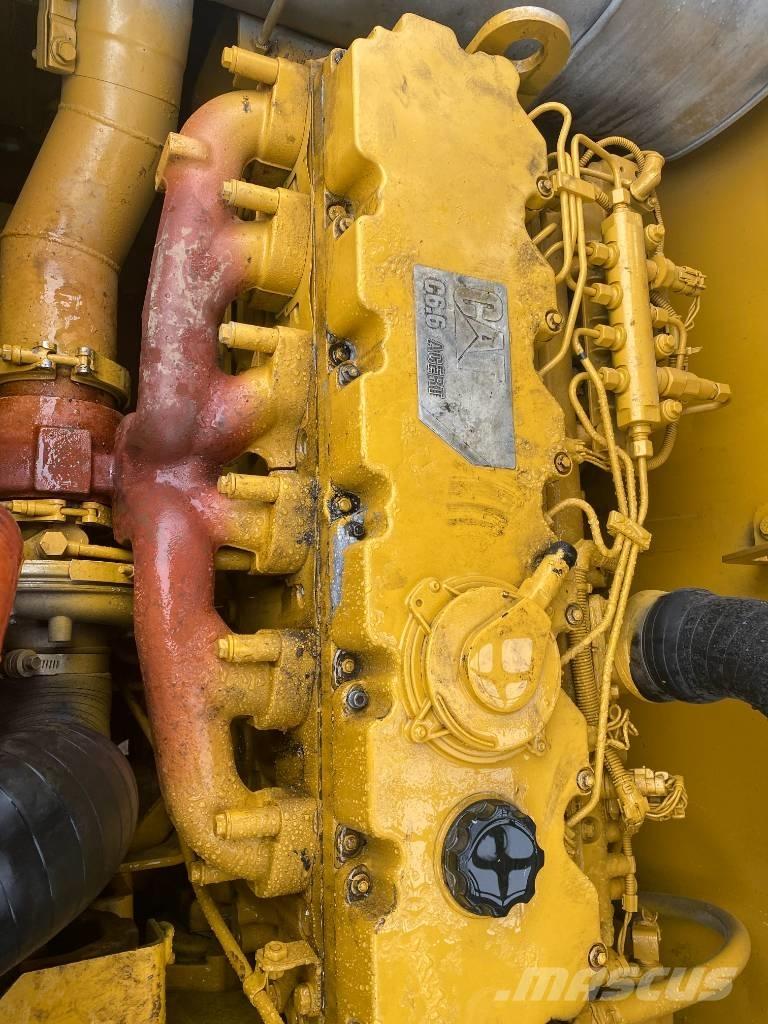 CAT 320 D Lánctalpas kotrók