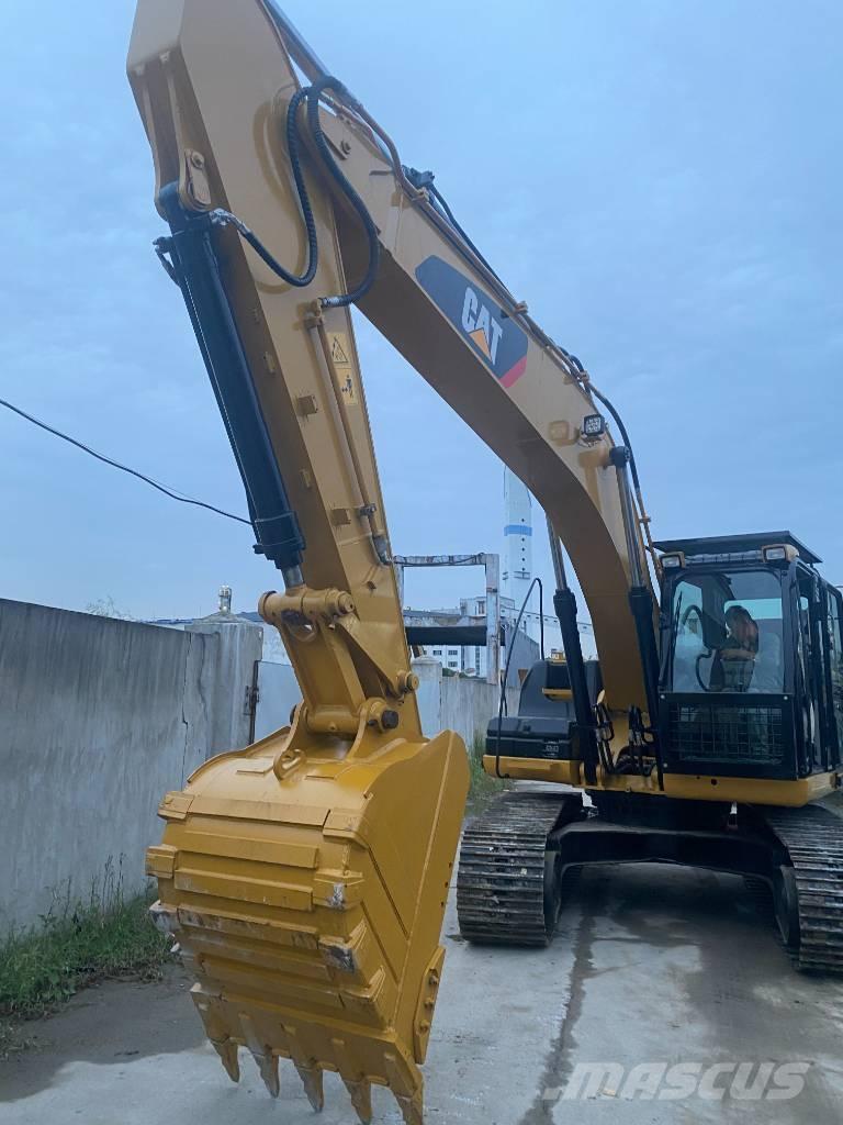 CAT 320 D Lánctalpas kotrók