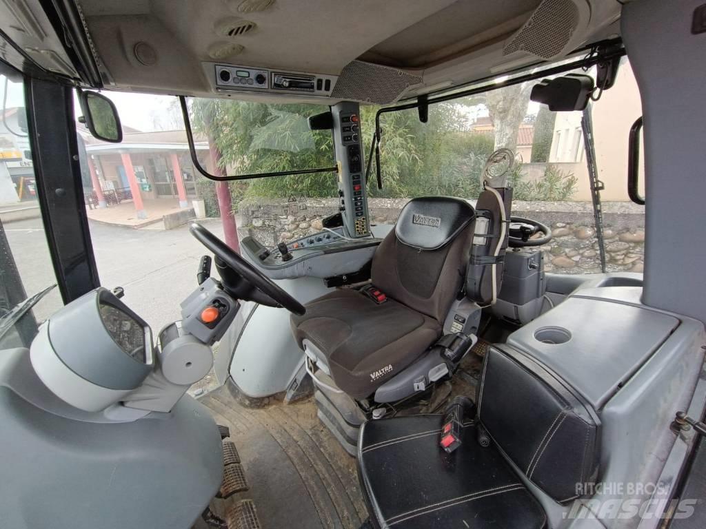 Valtra S 374 Traktorok