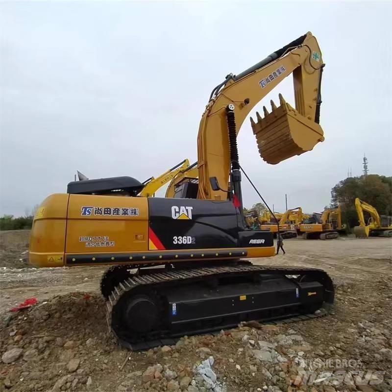 CAT 336 D2 Lánctalpas kotrók