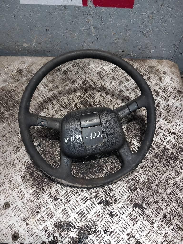 Volvo FH 12   1062027 Vezetőfülke és belső tartozékok