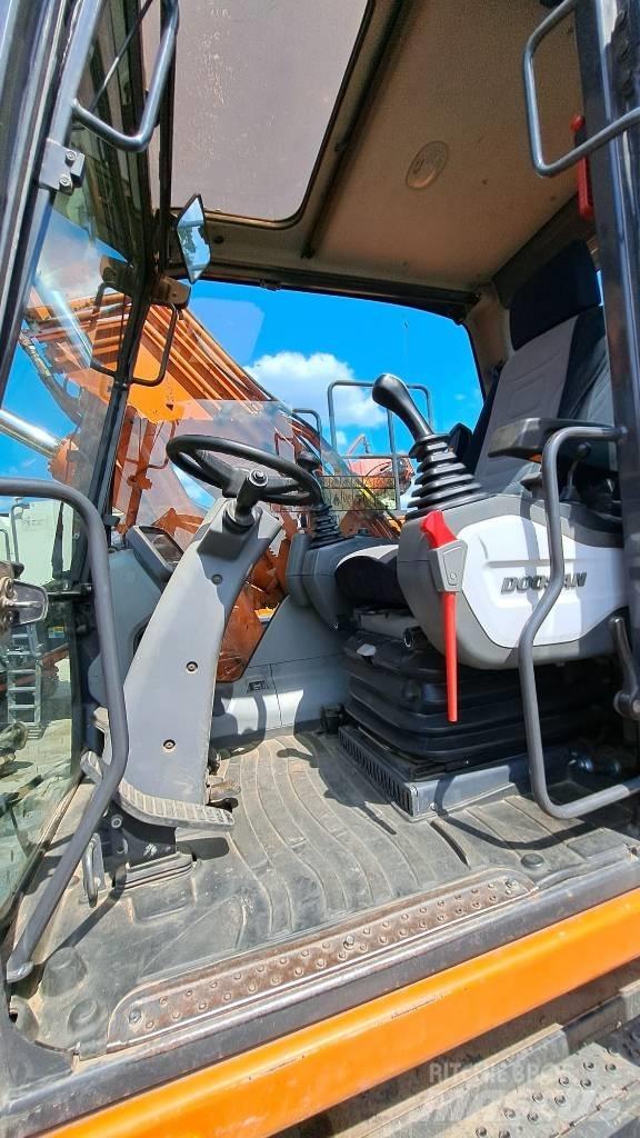 Doosan DX 160 W-3 Gumikerekes kotrók