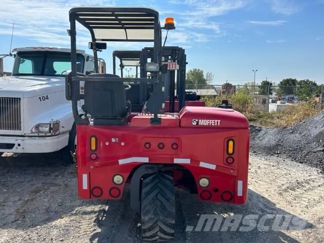 Moffett 4way M55.4 Tereptargonca
