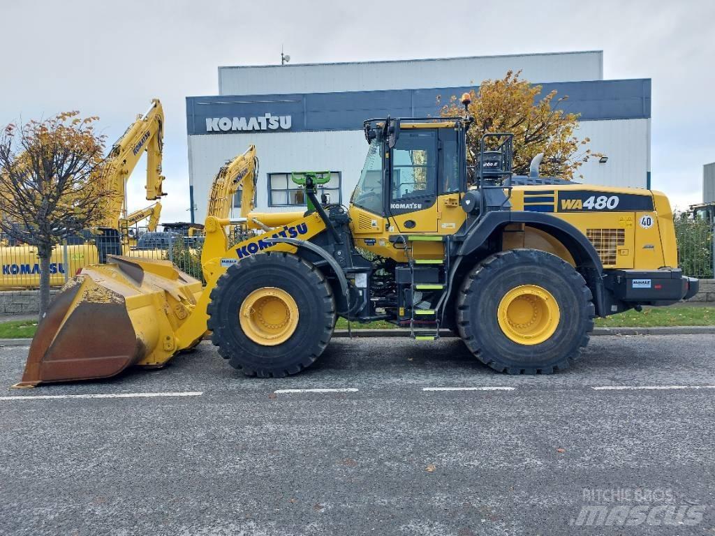 Komatsu WA480-8 Gumikerekes homlokrakodók