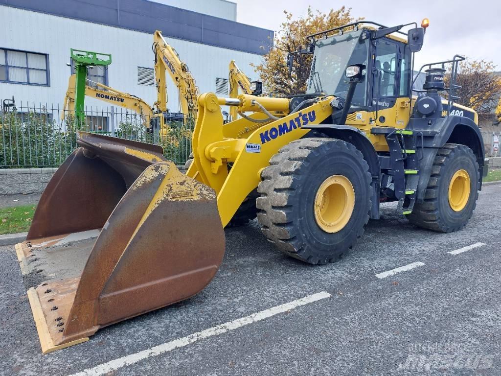 Komatsu WA480-8 Gumikerekes homlokrakodók