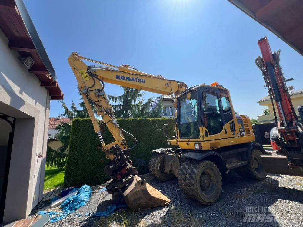 Komatsu PW 148-8 Gumikerekes kotrók