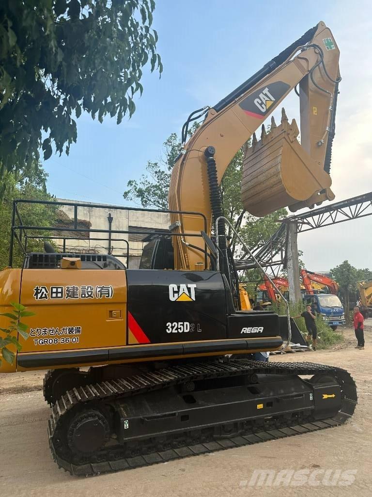 CAT CAT325D Lánctalpas kotrók
