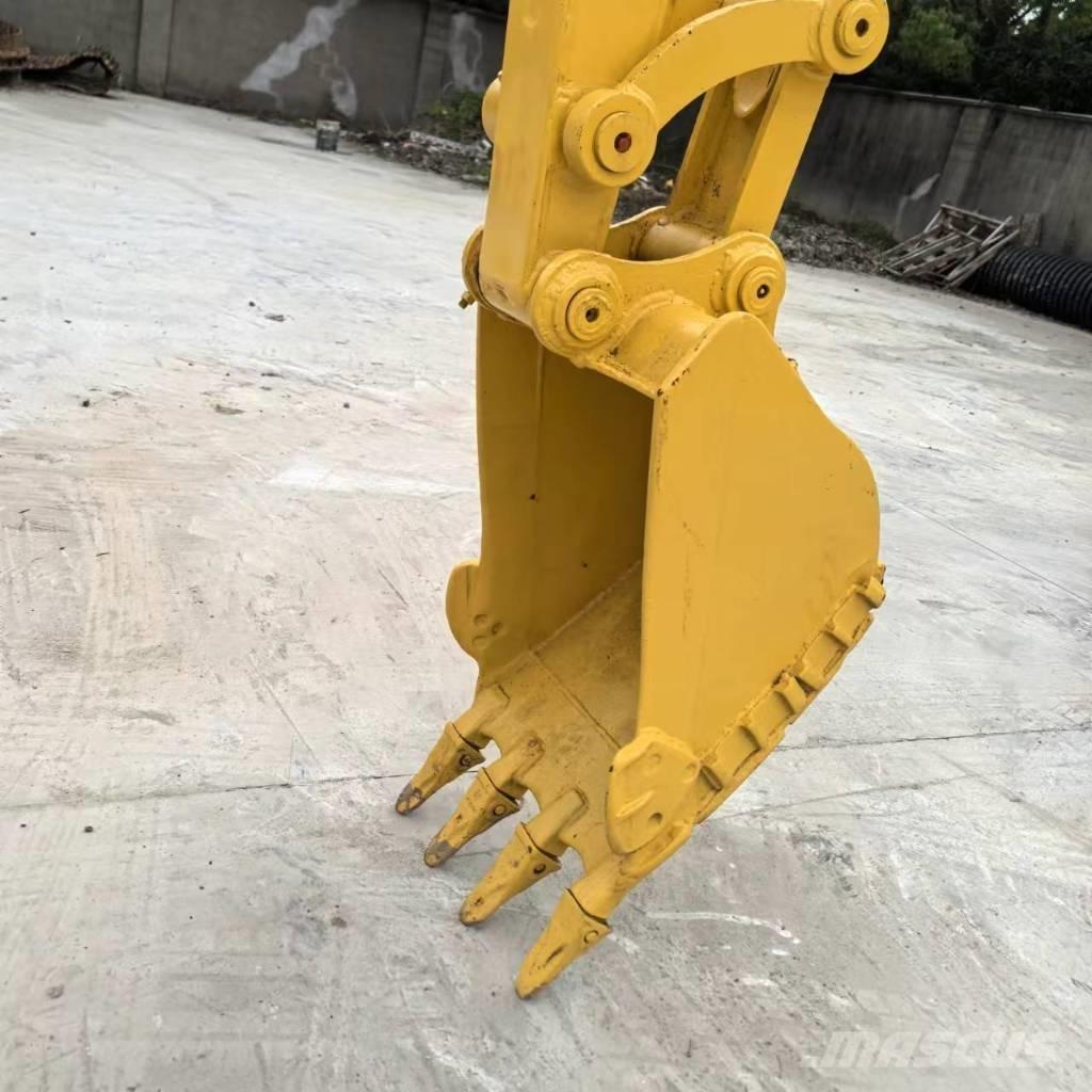 Komatsu PC 50 MR-2 Mini kotrók < 7t