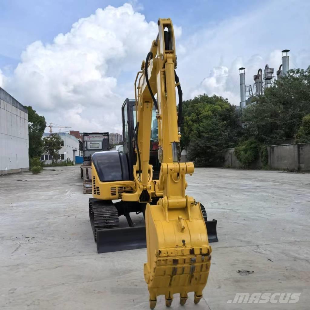 Komatsu PC 50 MR-2 Mini kotrók < 7t