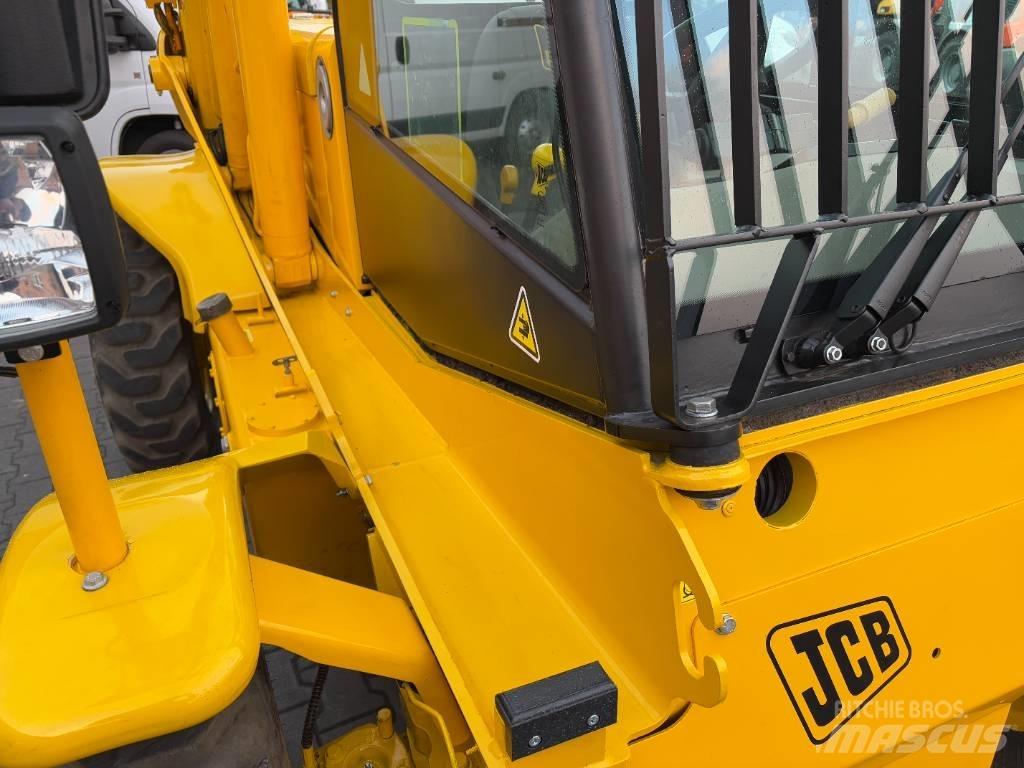 JCB 520-50 Teleszkópos rakodók