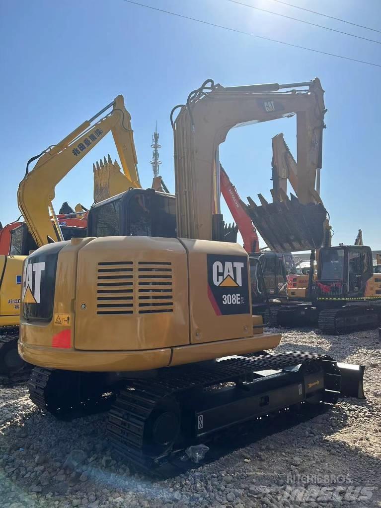 CAT CAT308E2 Közepes (midi) kotrók 7 t - 12 t