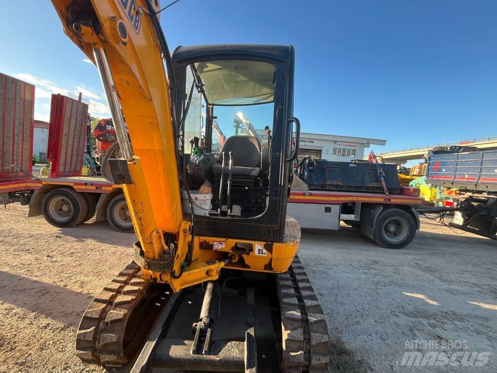 JCB 8030 Mini kotrók < 7t