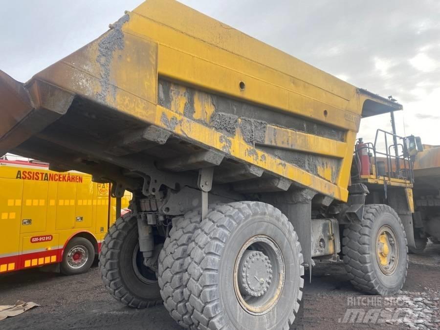 Komatsu HD405-7 Nehézdömper