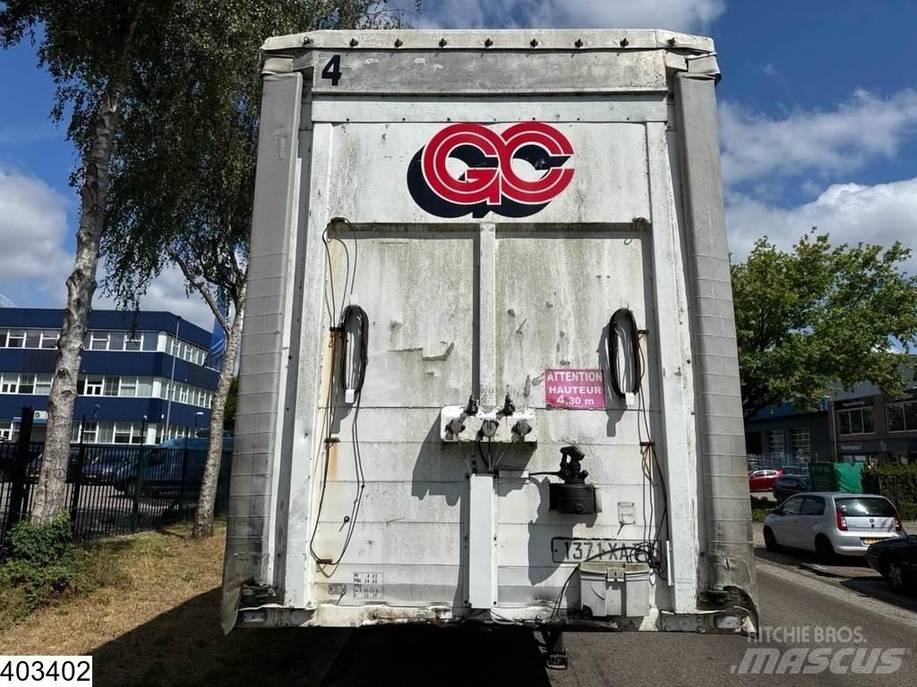 Metaco Tautliner Elhúzható ponyvás félpótkocsik