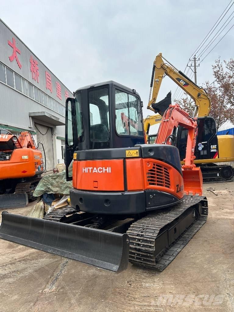 Hitachi ZX 50 U Mini kotrók < 7t