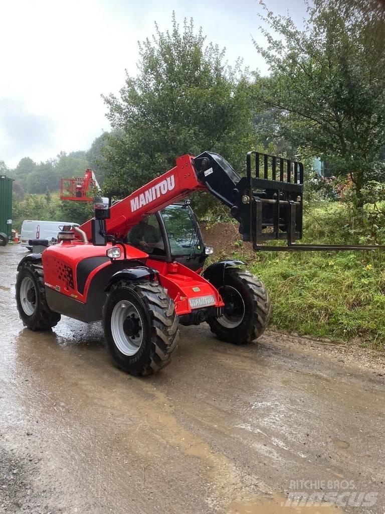 Manitou MT732 Teleszkópos mezőgazdasági rakodók