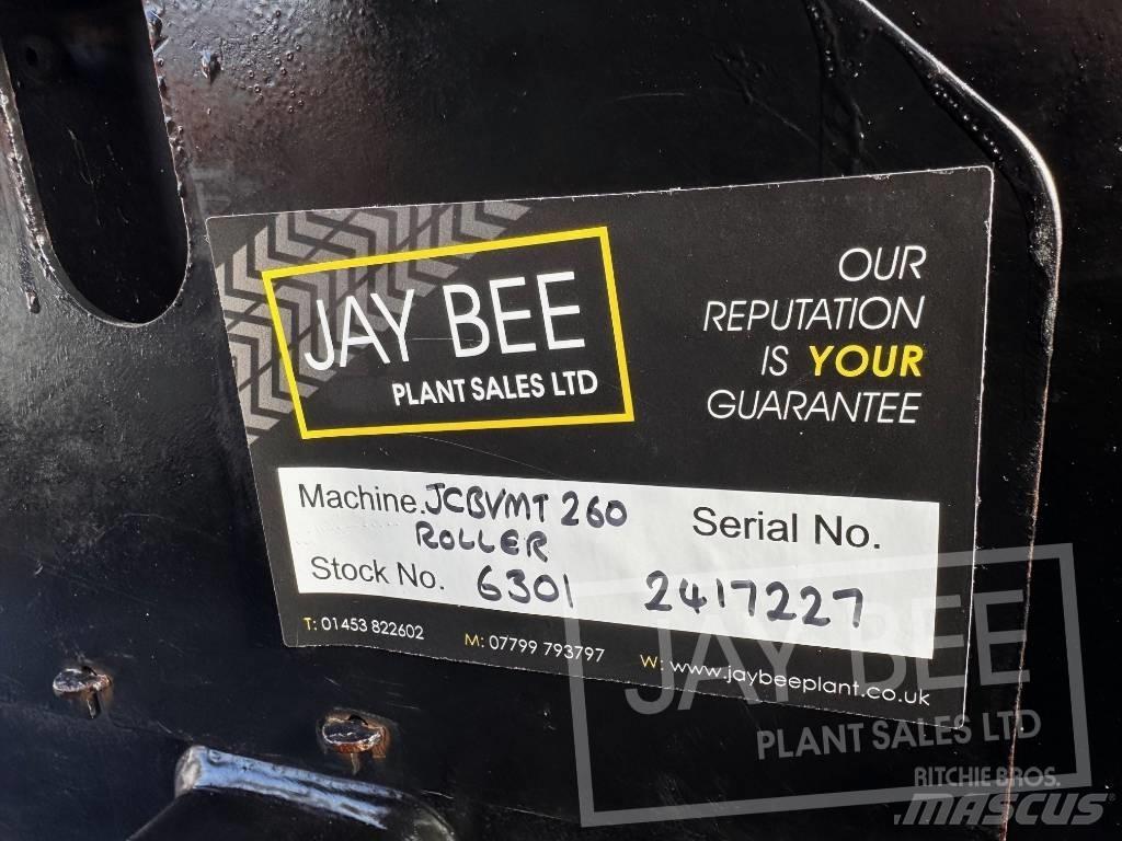 JCB VMT260-120 Ikerdobos hengerek